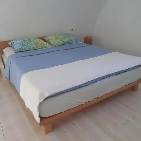 Sea View House Avgi *