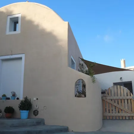 아파트 Sea View House Avgi