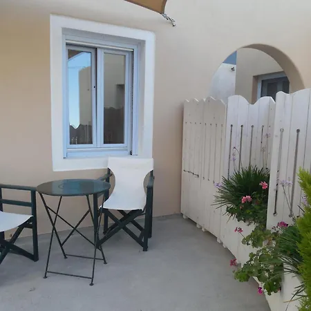 Sea View House Avgi