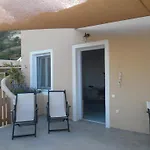 Sea View House Avgi *